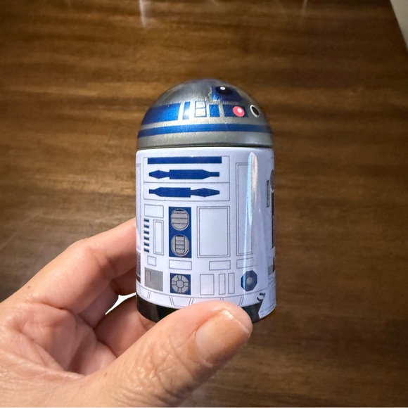 Disney R2-D2 Kids Bundle - Picture 13 of 16